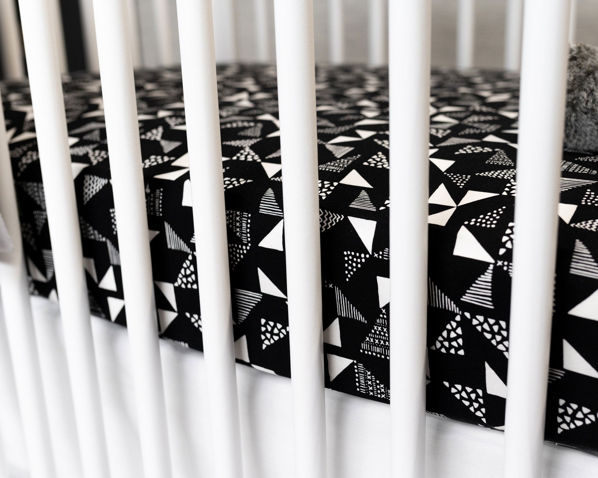 Pinwheels - Fitted Crib Sheet - Multi-Pinwheels on Black - Olli+Lime